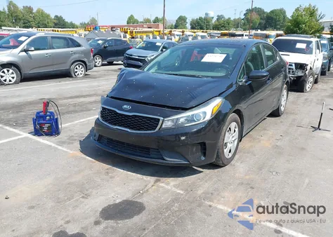2018 Kia Forte Lx z USA, uszkodzony, nr VIN 3KPFK4A78JE244950